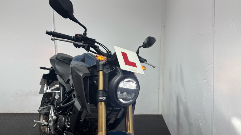 (23MY) Honda CB125R
